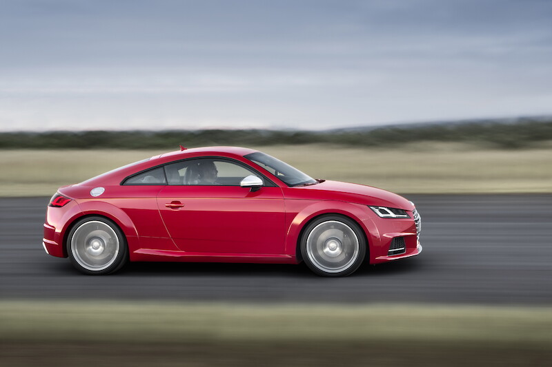 Audi TTS  Coupé