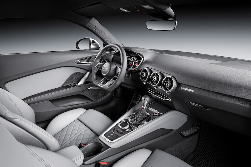 Audi TTS  Coupé