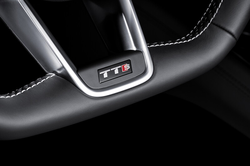 Audi TTS  Coupé