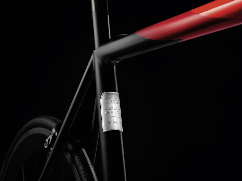 Audi przedstawia pierwszy wyścigowy rower z włókna węglowego