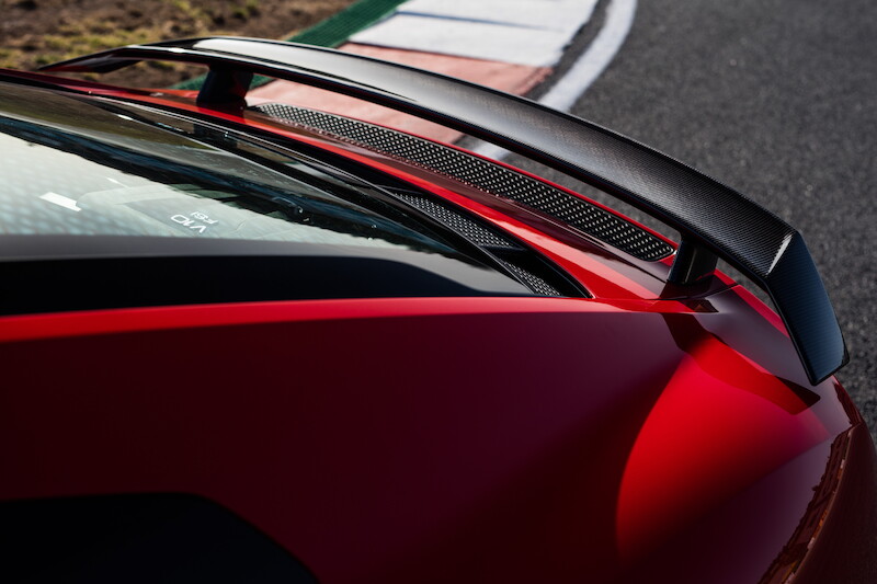 Audi R8 V10 Plus - czerwony Dynamit