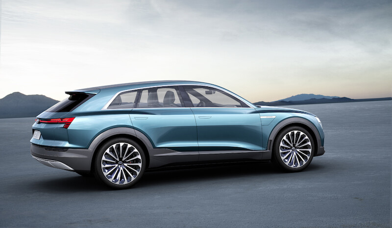 Audi e-tron quattro concept: Radość bezkompromisowej elektrycznej jazdy
