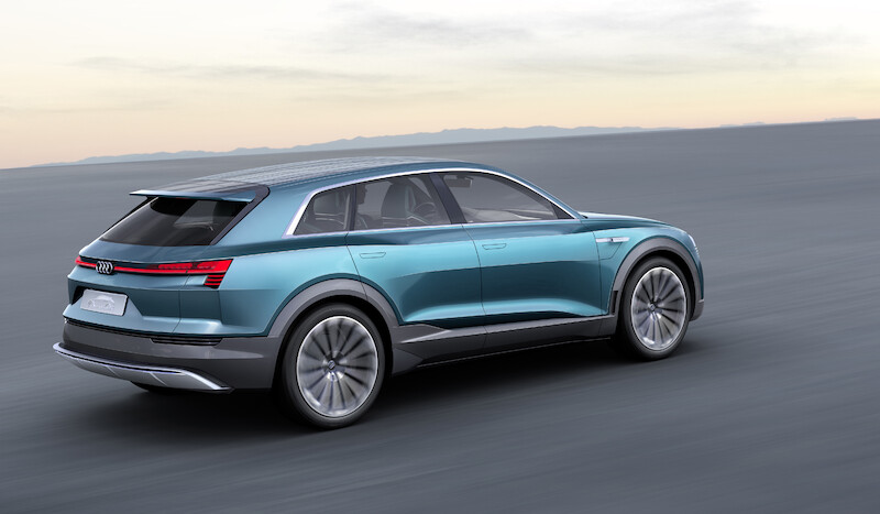 Audi e-tron quattro concept: Radość bezkompromisowej elektrycznej jazdy