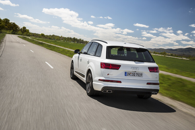 Audi SQ7 - biały Tofana