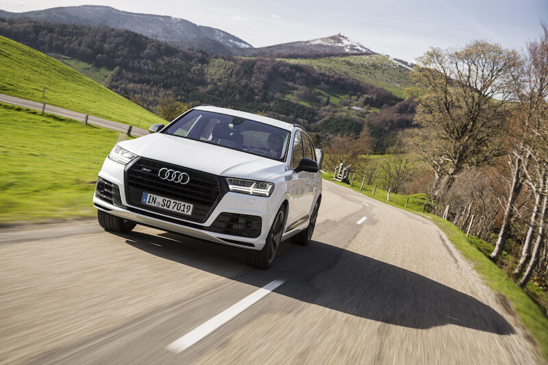 Audi SQ7 - biały Tofana