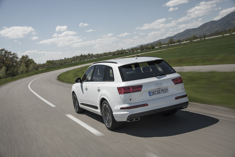 Audi SQ7 - biały Tofana