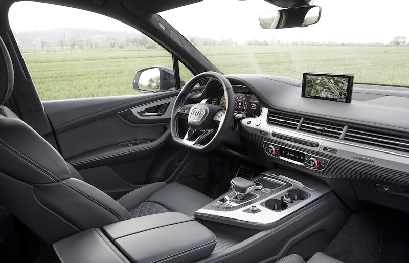 Audi SQ7 - biały Tofana