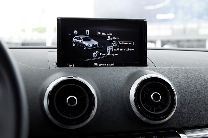 Audi A3 Sportback - czerwony Tango
