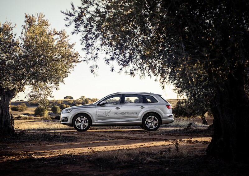 Audi Q7 e-tron 3.0 TDI quattro