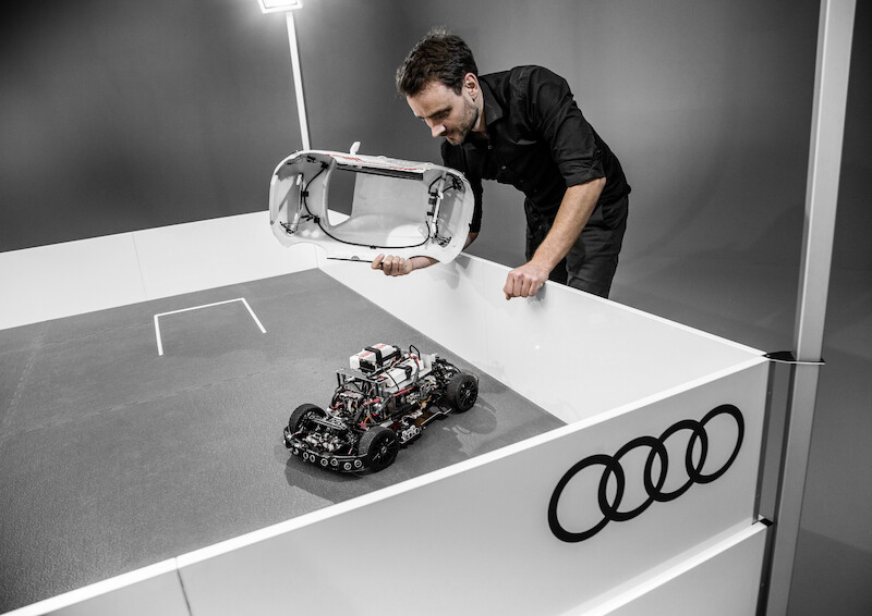Automatyczne, inteligentne parkowanie: Audi na konferencji NIPS w Barcelonie