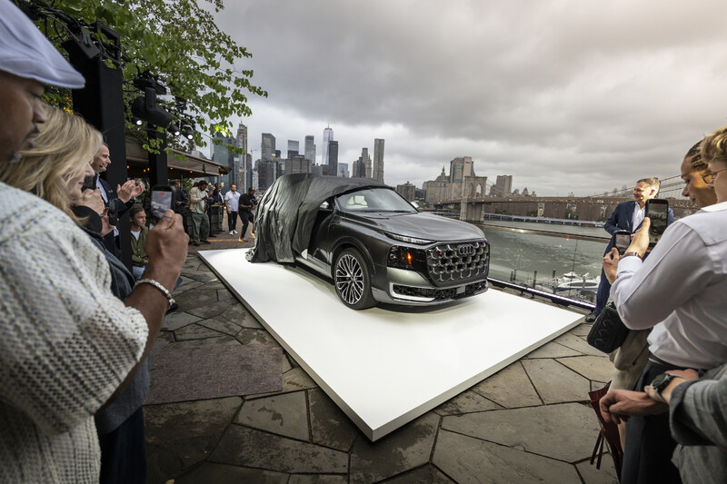 Nowy flagowy model w portfolio – Audi Q9 na nowo definiuje przestronność i komfort